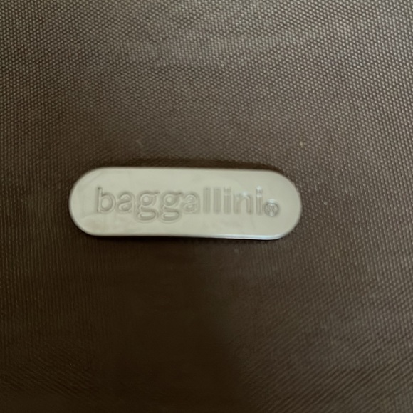 Baggalini Brown Cossbody Bag🔥 - Picture 2 of 8